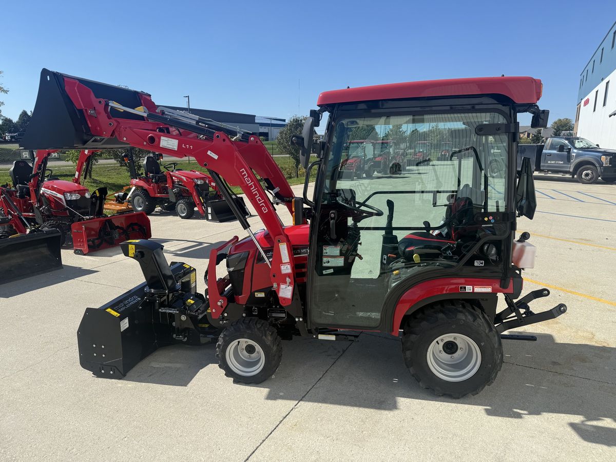 2025 Mahindra 1123 Cab HST 4X4 & 50" Snow Blower — photo 1