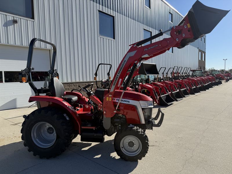 2026 Massey 1E.25 Shuttle 4X4, photo 1