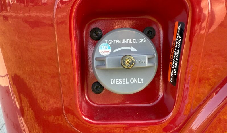 2025 Mahindra ROXOR HD Rage Red full