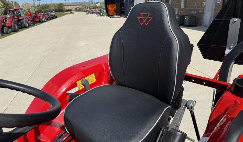 1E.35H 35 HP 4WD HST full